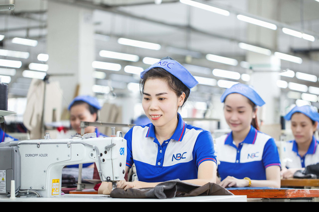 Tổng Công Ty Cổ Phần May Nhà Bè (NBC) – Quận 7 - Ảnh 2